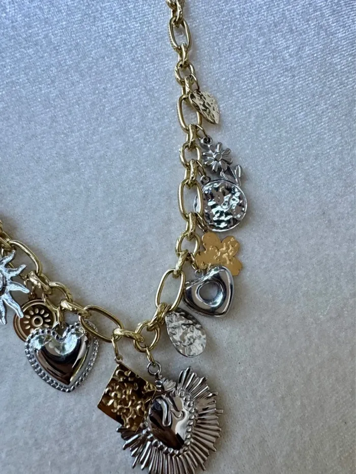 Collier mailles 2 tons or argent acier inoxydable breloques cœur ex voto noeuds médailles .. - photo numéro 9