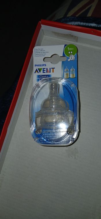 9 Tétines neuf avent