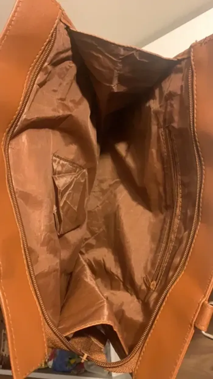 Sac en cuir neuf - photo numéro 4