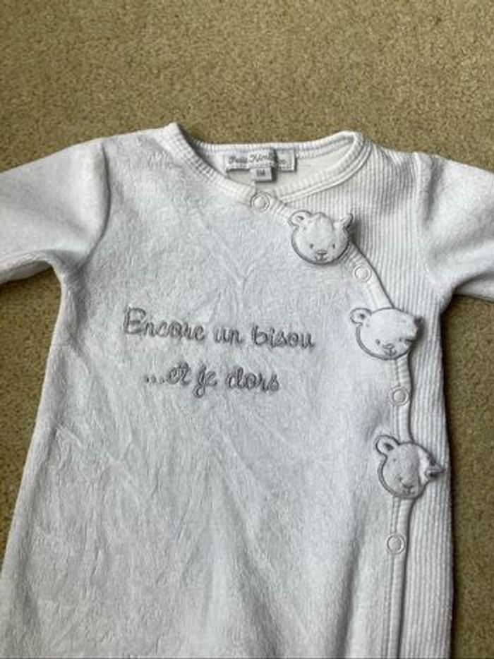 Lot grenouillère et body 1  mois - photo numéro 2