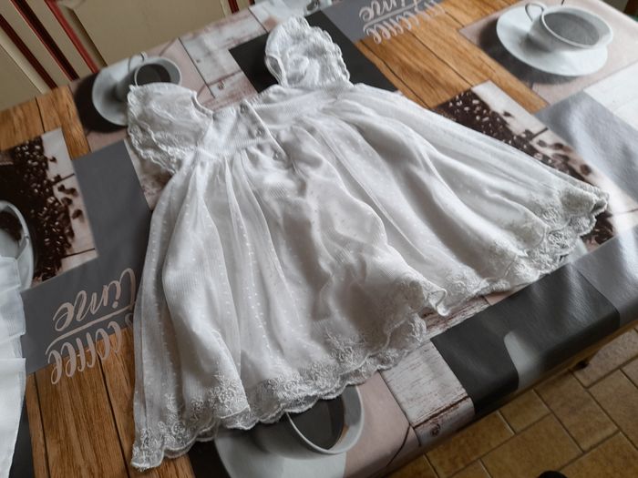 Robe blanche - photo numéro 2