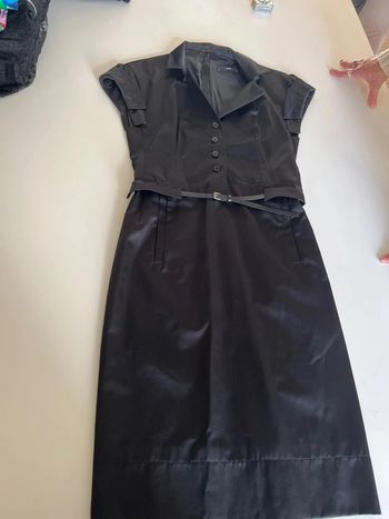 Robe noir