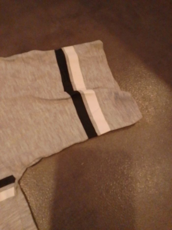 Top oversize 12/14 ans - photo numéro 5