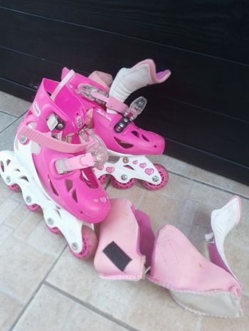 Rollers HELLO KITTY AJUSTABLE 30 31 32 33