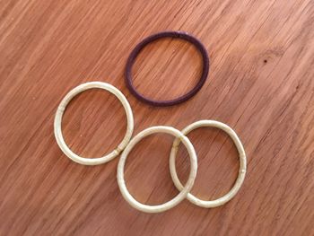 Lot 4 chouchous élastiques pour coiffures cheveux boutique indépendante Colors jaune et marron