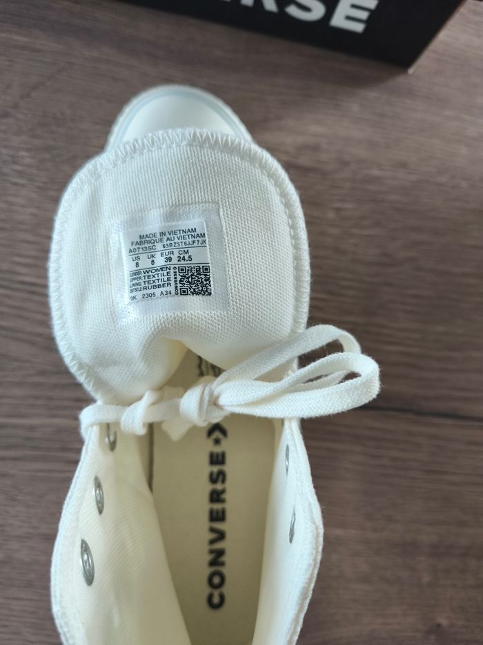 Converse édition limitée - photo numéro 5