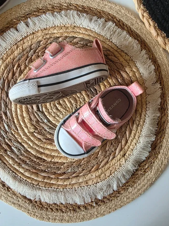 Converse rose pailleté