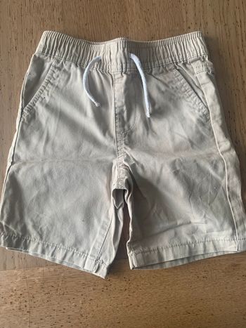 Short beige primark 12 mois