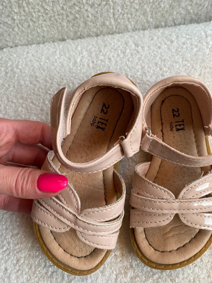 Sandales fille beige nude vernis 22 Tex - photo numéro 8