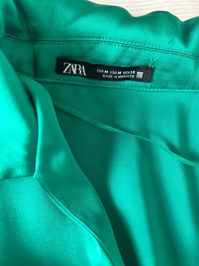 Robe effet satiné plume Zara vert taille m - photo numéro 3