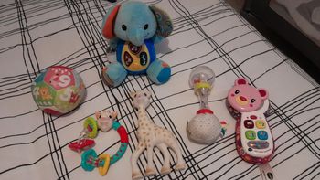 Lot 6   jouets 1er âge