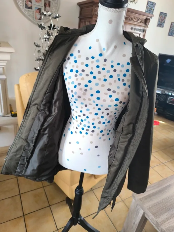Jolie parka légère - photo numéro 7