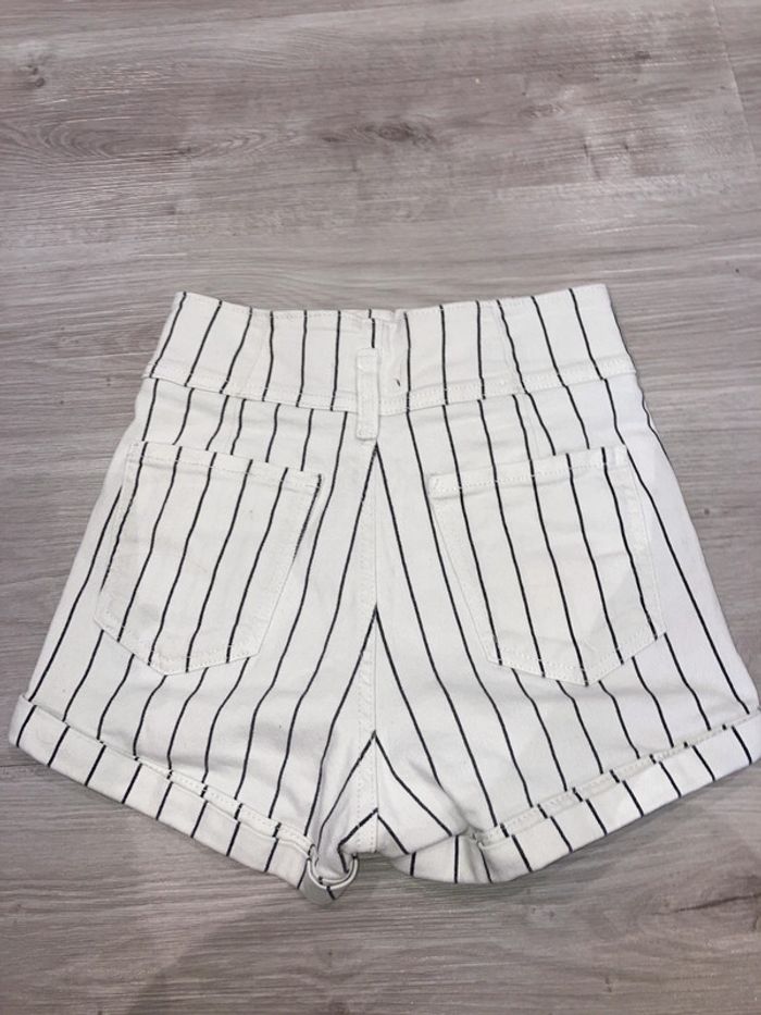 Short - photo numéro 2