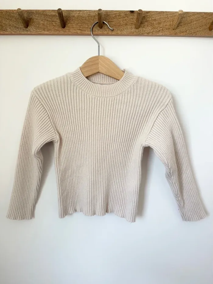 Pull en maille côtelée Zara