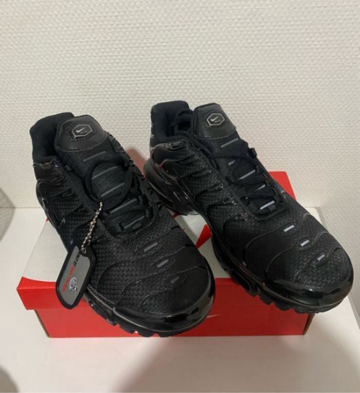 Basket nike tn noir - photo numéro 3