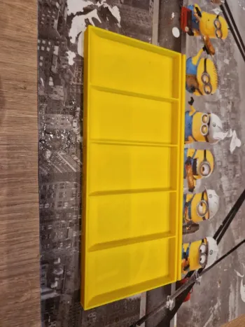 Boute de tri boîte a compter jaune