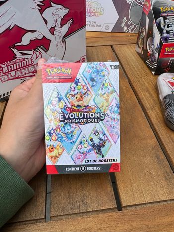 Bundle ev8.5/ évolutions prismatiques neuf scellé