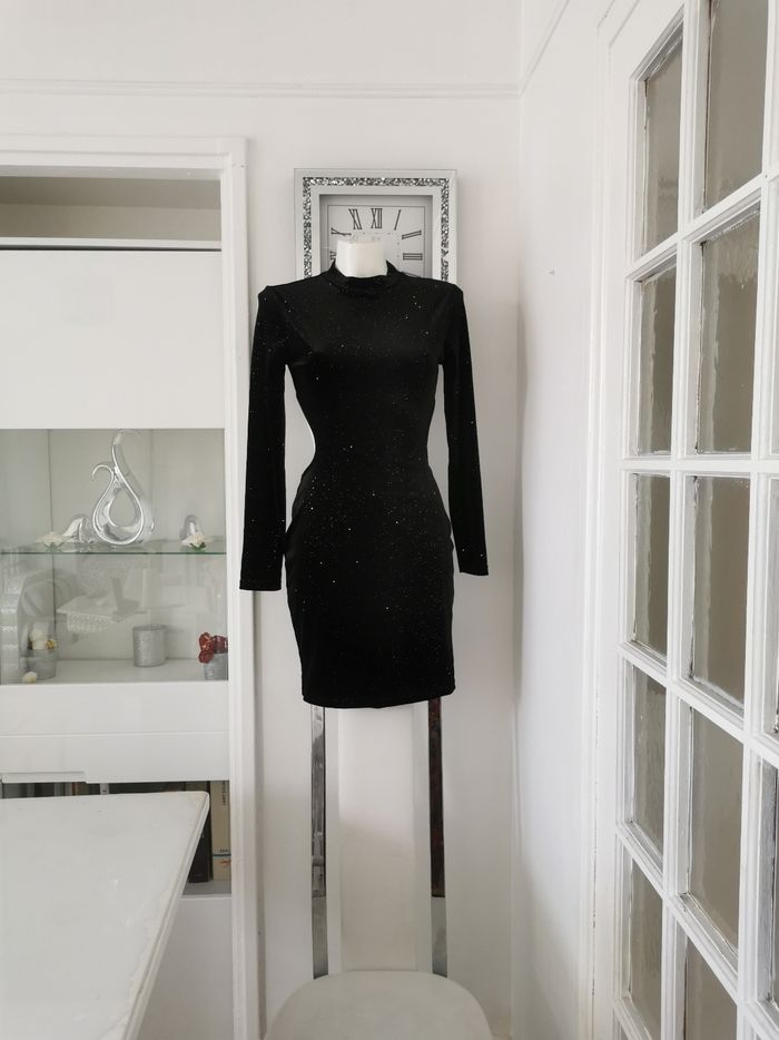 🖤🤍Magnifique Robe Sexy Dos Nu Shein 🖤🤍 - photo numéro 8