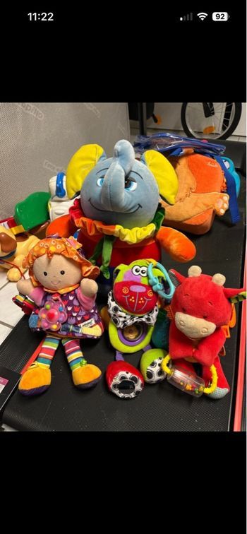 Lot peluche bébé 