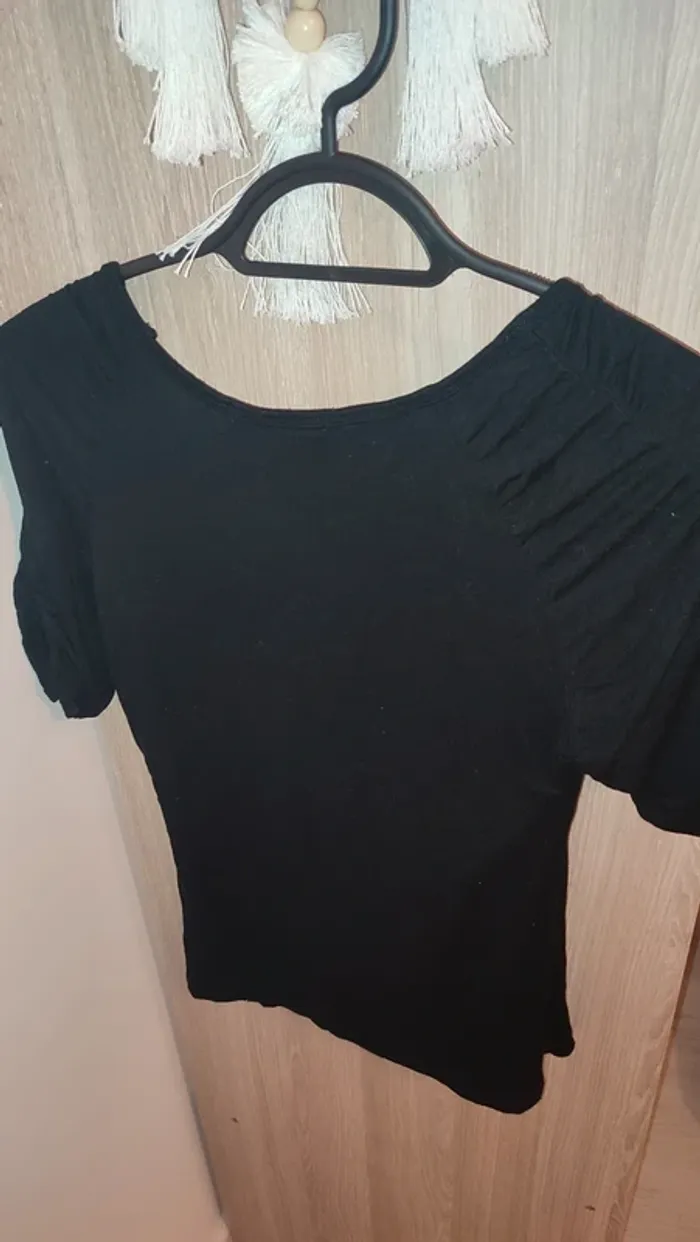 Tshirt noir près du corps Mim - photo numéro 2