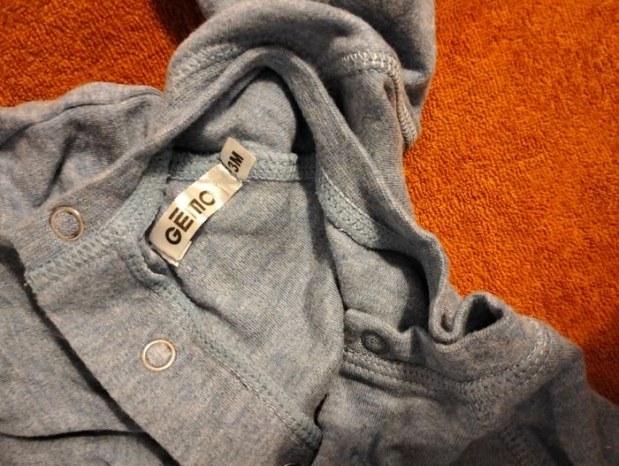 Pyjama neuf sans pied - photo numéro 3