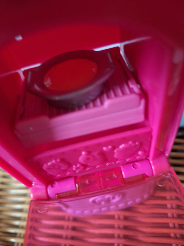 Barbie pâtissière avec son four et 2 poupées chelsea (soeurs de barbie) - photo numéro 10