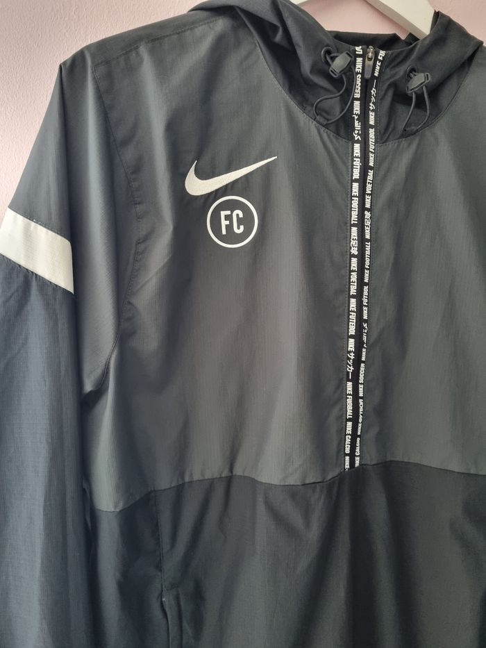 Veste Nike - photo numéro 2