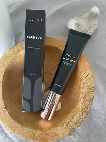 Base éclat Younique