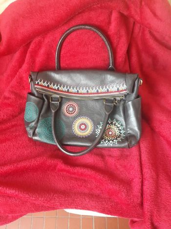 Sac à main desigual