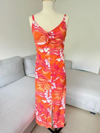 Robe fleurie en parfait état