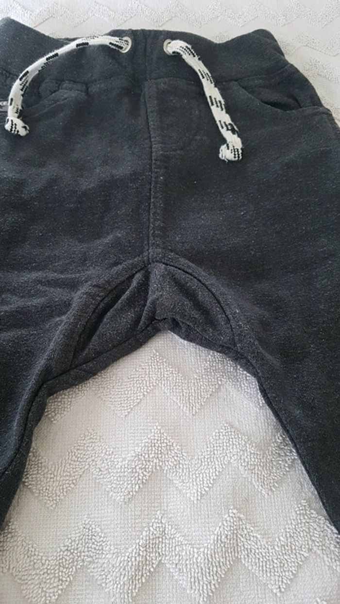 Pantalon 9mois - photo numéro 3
