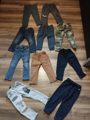 Lot pantalons garcon