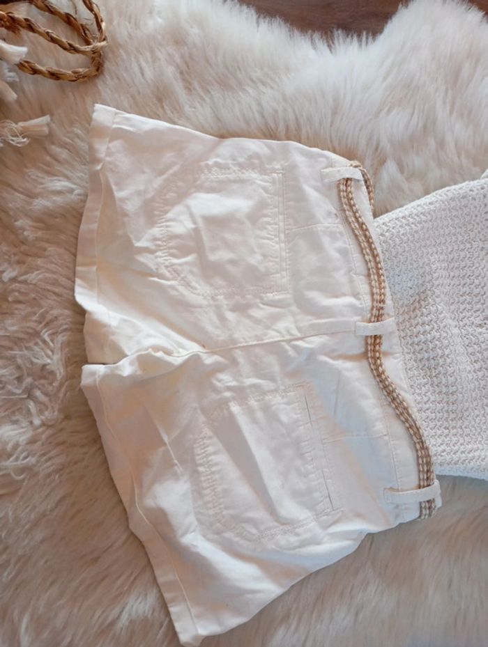 Lot fille Zara 💖 6 ans short + crop top en maille blanc cassé - photo numéro 8