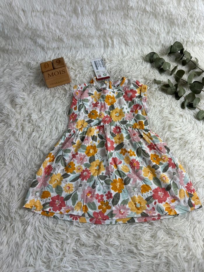 Robe fleurie taille 9-12 mois People - photo numéro 2