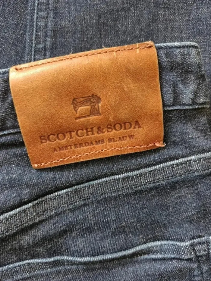 Jean Scotch & Soda coupe skinny 7/8iem ,taille haute ,stretch - photo numéro 9