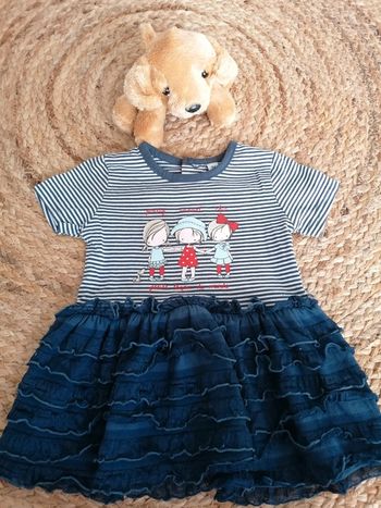 Petite robe taille 3 mois