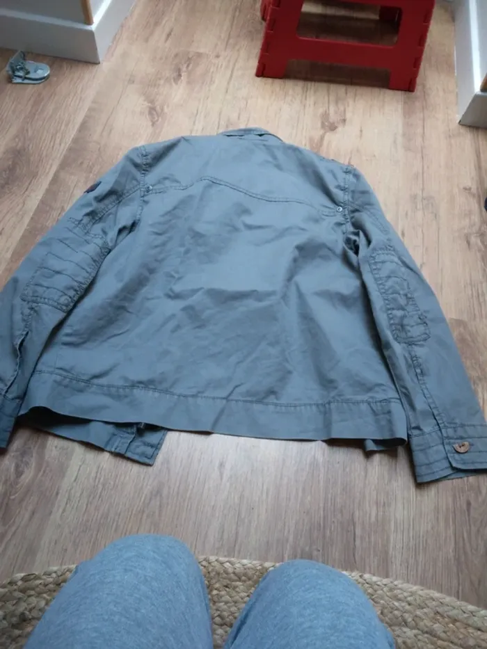 Veste - photo numéro 3