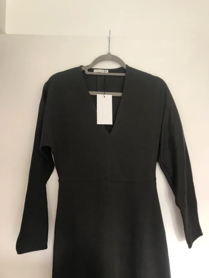 Superbe belle robe longue interlock Zara neuve avec étiquette taille M - photo numéro 3