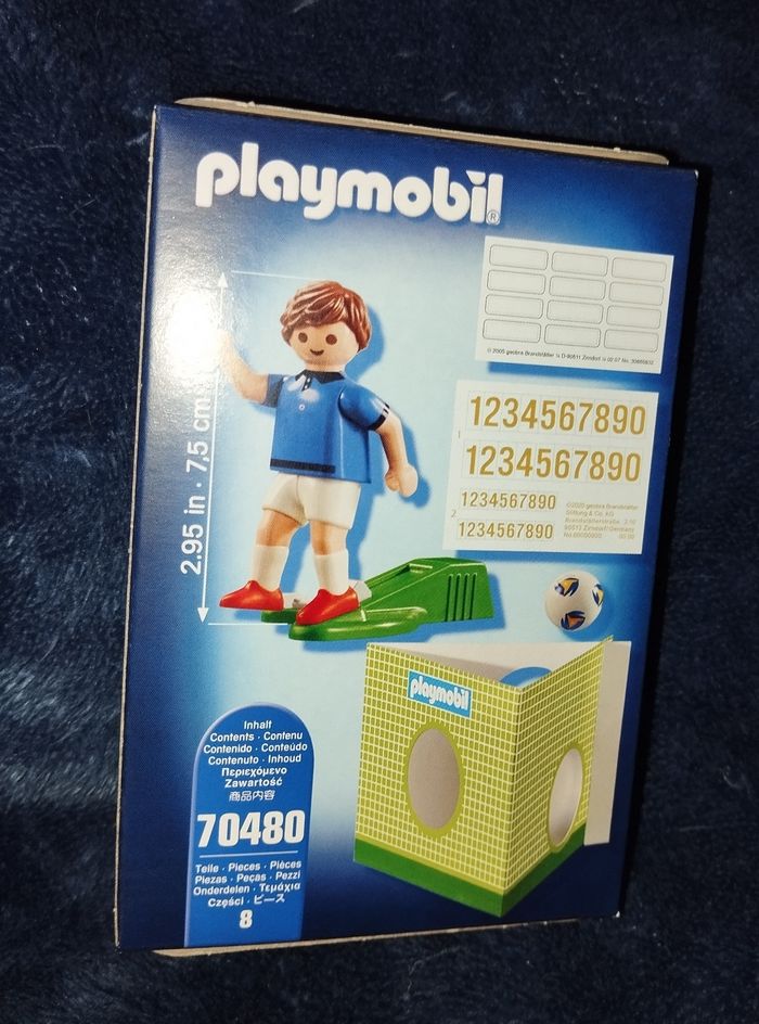 Playmobil joueur de foot 70480 - photo numéro 2