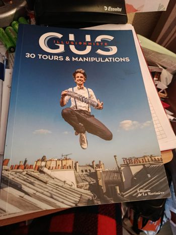 Livre 30 tours et manipulations de Gus