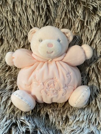 Doudou ours kaloo rose perle