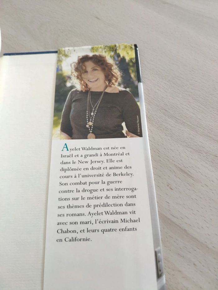 Livre grand format Mercredi au parc Waldman - photo numéro 5
