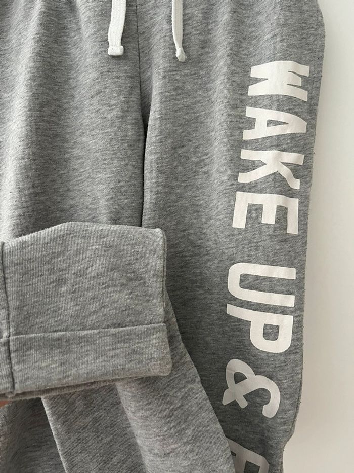 jogging gris - photo numéro 2