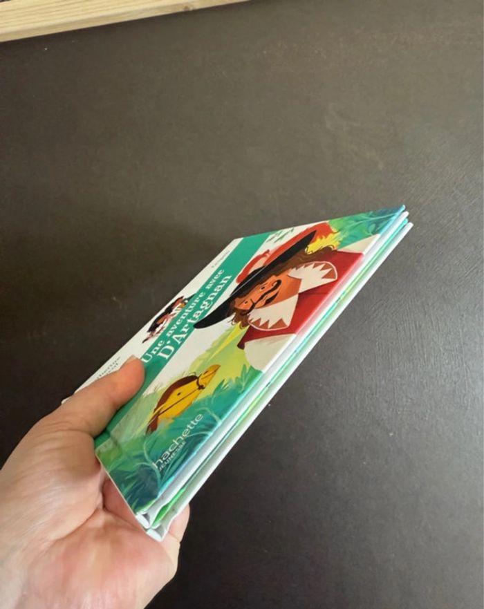 Lot de 2 livres Mc Donald's Une aventure avec - photo numéro 8