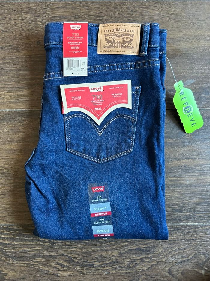 Jean Levis 710 - photo numéro 4