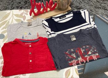 4 tshirts manches longues - 18 mois