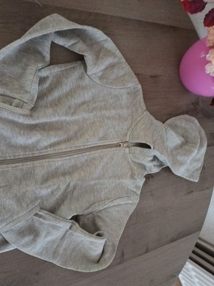 Pull zippé - photo numéro 2