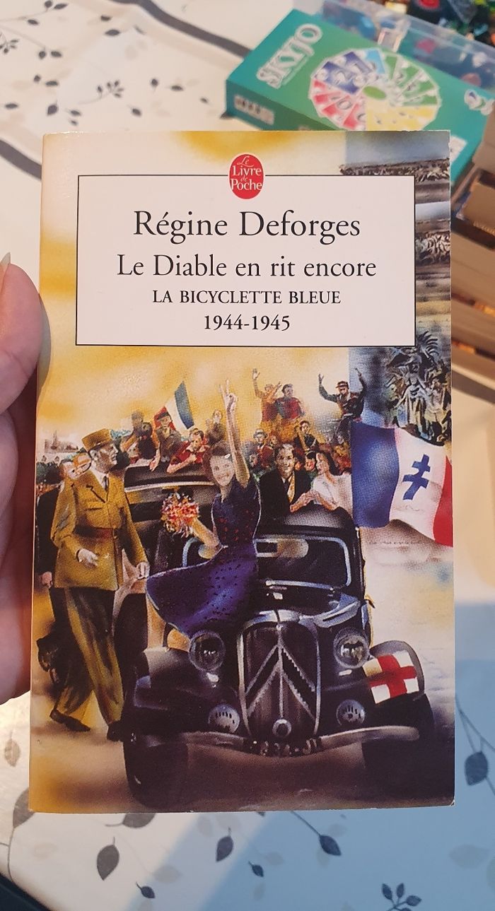 Régine Deforges - La Bicyclette Bleue tome 1 à 5 - photo numéro 6