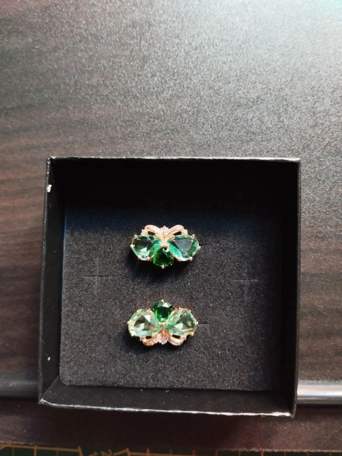 Boucles d'oreilles vintage avec coffret cadeau - photo numéro 2