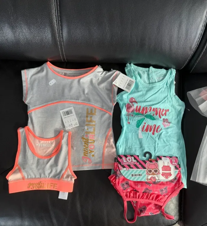 Lot t-shirt + maillot de bain fille 3 ans - photo numéro 3